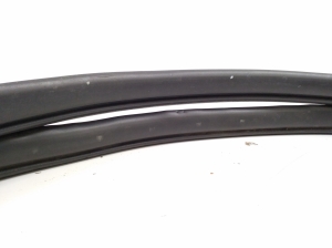 Jeep Grand Cherokee WK2 (2010–2026) Front door rubber seal - 4