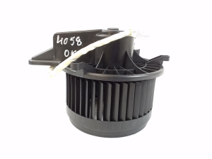 Jeep Grand Cherokee WK2 (2010–2026) Heater blower motor 68224189AB - 3