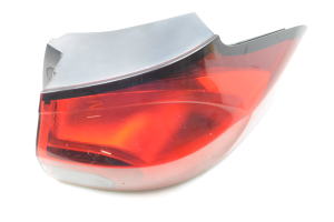 Opel Zafira C (2011–2026) Eckleuchte hinten 39033313 - 3