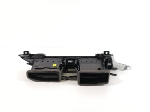 AUDI A7 (2010–2018) Dashboard air vent grilles 4G1820951J - 3