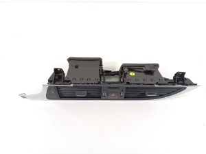 AUDI A7 (2010–2018) Dashboard air vent grilles 4G1820951J - 5