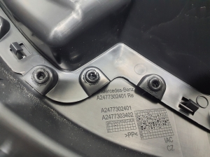 Mercedes Benz GLA-Class H247 (2019–2026) Tagumise küljeukse polster A24773024019051 - 2