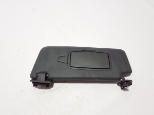 Mercedes Benz GLA-Class H247 (2019–2026) Päikesesirm A17781061009H43 - 2
