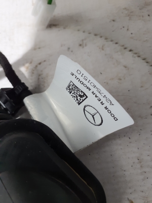 Mercedes Benz GLA-Class H247 (2019–2026) Vadu instalācija A2475401510 - 3