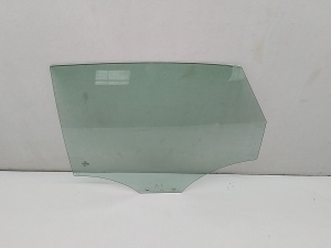 Rear side door glass - 8X4845205
