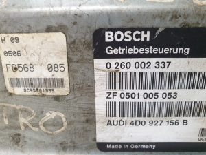 AUDI A8 D2 (1994–2002) Getriebesteuergerät 0260002337 ZF0501005053 4D0927156B - 2
