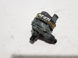 Mercedes Benz GLA-Class H247 (2019–2026) Auxiliary water pump A0005003600 - 2