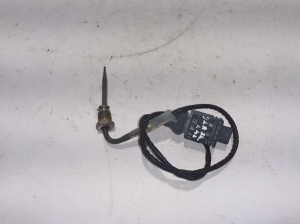   Exhaust gas temperature sensor  - A0009059214 