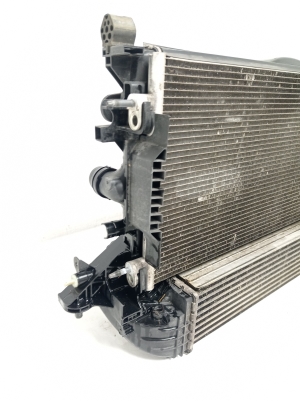 Opel Astra K (2015–2021) Ensemble de radiateurs et ses pièces 39185893 - 10