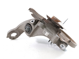 AUDI A7 (2010–2018) Rear wheel hub - 2