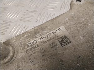 AUDI A8 D5 (2017–2026) Õlijahuti 4M0317021G - 3