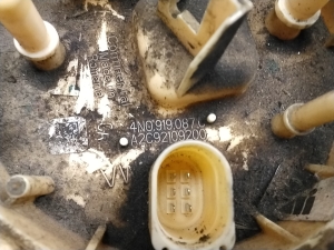 AUDI A8 D5 (2017–2026) Kütusepump paagis 4N0919087C - 2