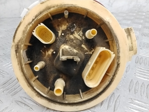 AUDI A8 D5 (2017–2026) Kütusepump paagis 4N0919087C - 3
