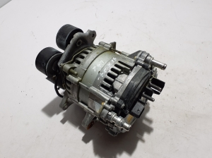 Mercedes Benz GLA-Class H247 (2019–2026) Generaator A0009000346 - 4