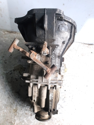 Iveco Daily III (2002–2006) Getriebe 6S30017002 8870502 - 5