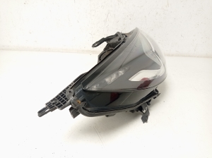 Opel Astra K (2015–2021) Headlight 39158008 - 4