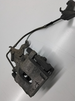 Jaguar XJ (2009–2026) Tagumine pidurisadul T2R7689 - 5