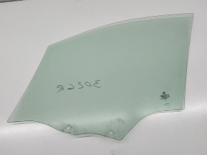 Peugeot 208 (2012–2019) Rear side door glass 9676399680 - 2