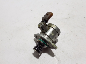 Mercedes Benz GLA-Class H247 (2019–2026) Kütusepump A2820702500 - 3