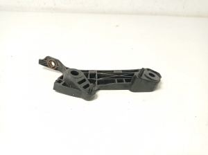 Mazda 6 (2012–2026) Front bumper bracket GHP9500U1 - 5