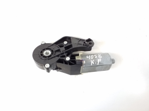 Jeep Grand Cherokee WK2 (2010–2026) Front seat motor - 3