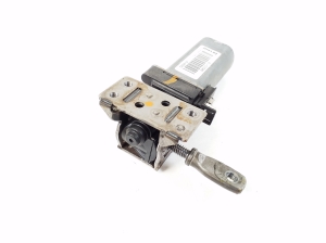 Jeep Grand Cherokee WK2 (2010–2026) Front seat motor - 2