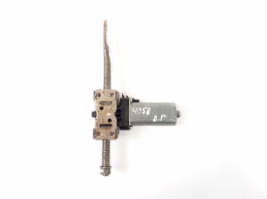 Jeep Grand Cherokee WK2 (2010–2026) Front seat motor - 4