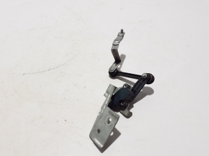 Mercedes Benz GLA-Class H247 (2019–2026) Sensor an der Hinterradnabe A2473204604 - 2