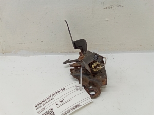 NISSAN Juke F15 (2010–2018) Hood latch X11E05 - 3