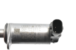 Volkswagen Golf VII (2012–2026) Nockenwellensensor 06H103697C - 5