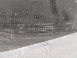 AUDI A6 C7 (2011–2018) Tagumine kaitseraud 4G0807521 - 3