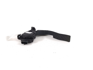   Accelerator pedal  - 8K1723523A 