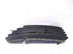 Opel Omega B (1994–2003) Priekšējā bampera apakšējā reste 90458186 - 3