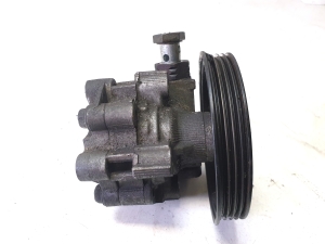 Opel Insignia (2008–2017) Power steering pump - 3