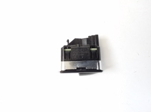 Mercedes Benz SLK-Class 172 (2011–2026) Fensterheberschalter vorne A2049058202 - 3