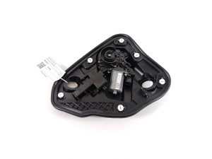   Rear side door soft-close actuator  - 4G8839003A 