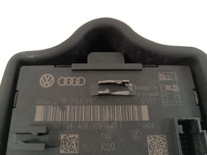 AUDI A7 (2010–2018) Boîtier de commande de porte avant 4G8959793F - 2