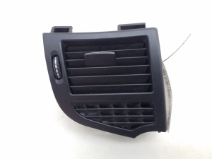   Interior panel ventilation grilles 