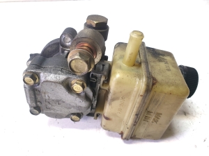 Mazda 6 (2002–2007) Servopumpe GJ6F  2Y20134E - 2