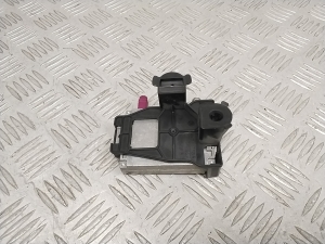 AUDI A8 D5 (2017–2026) Antenna amplifier 4N0035456 - 3