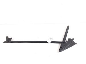 AUDI A7 (2010–2018) Esiukse muu osa 4G8837480 - 2