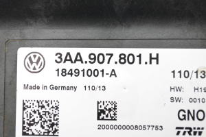 Volkswagen Passat B7 (2010–2014) Electric parking brake control module 3AA907801H - 2