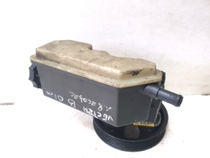 Opel Vectra B (1995–2002) Servopumpe 90495957 - 4