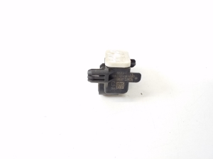 Infiniti Q70 (2013–2018) Airbagsensor 985813JA0A - 3