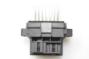 Opel Astra J (2009–2017) Cabin shoulder motor resistance 13503201 - 2