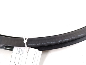 AUDI A7 (2010–2018) Tagumise küljeukse tihend uksel 4G8833707A - 3