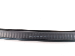 AUDI A7 (2010–2018) Front door rubber seal 4G8831707A - 3