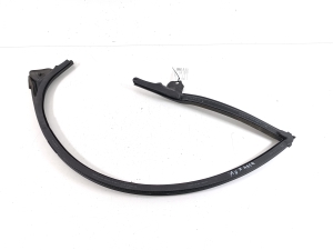 AUDI A7 (2010–2018) Front door rubber seal 4G8845353J - 3