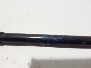 RENAULT Express IV (2021–2026) Hood prop/gas strut 654711631R - 2