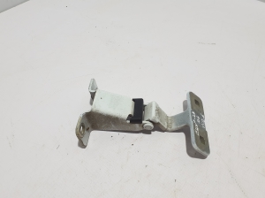 RENAULT Express IV (2021–2026) Tailgate hinge 904000869R - 3